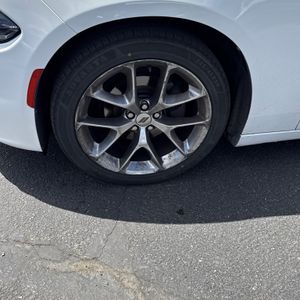 DODGE CHARGER SXT - 10