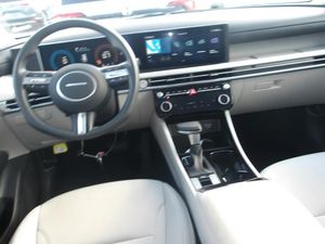 HYUNDAI TUCSON SEL - 8