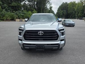 صورة مصغرة 27 لـ 2025 Toyota SEQUOIA SR5