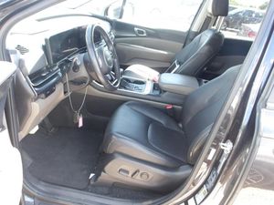 KIA CARNIVAL - 3