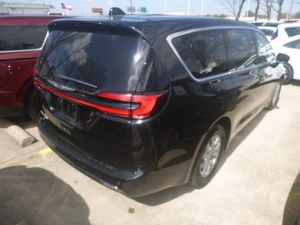 CHRYSLER PACIFICA SELECT - 2