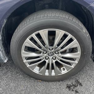 صورة 13 لـ 2024 Toyota VENZA XLE