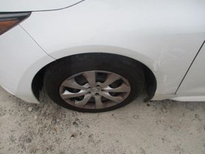 2024 Toyota COROLLA LE photo 8