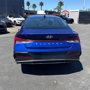 HYUNDAI ELANTRA SEL CONVENIENCE - 4