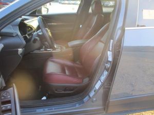 صورة 3 لـ 2025 Mazda CX-30 2.5 S CARBON EDITION