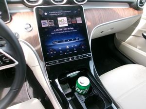 MERCEDES-BENZ C-CLASS - 8