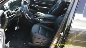 صورة 3 لـ 2025 KIA TELLURIDE S