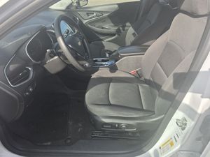 2024 Chevrolet MALIBU LT 照片 3