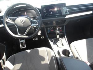 VOLKSWAGEN JETTA SPORT - 4