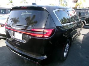 CHRYSLER PACIFICA SELECT - 2