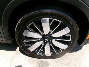 2025 Mitsubishi OUTLANDER SE — миниатюра 14