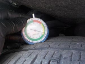 CHRYSLER PACIFICA LIMITED - 10