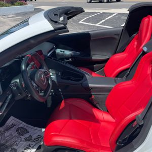 2025 Chevrolet CORVETTE STINGRAY thumbnail 24