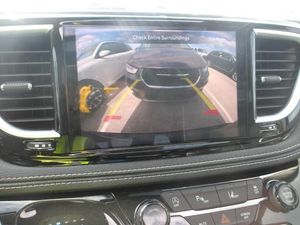 CHRYSLER PACIFICA LIMITED - 4