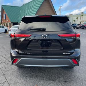 Toyota Highlander Limited - 4