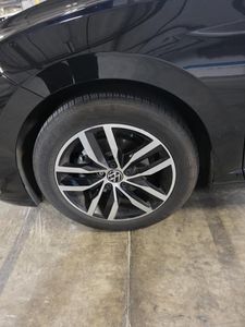 VOLKSWAGEN JETTA SE - 8