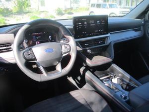 FORD EXPLORER ST-LINE - 4