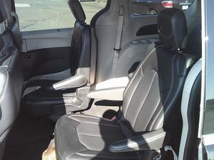 صورة مصغرة 18 لـ 2024 Chrysler PACIFICA TOURING L