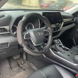 2024 Toyota HIGHLANDER XLE — миниатюра 28