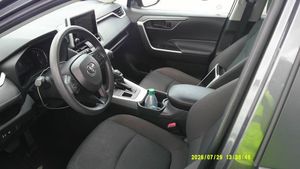 صورة 3 لـ 2025 Toyota RAV4 LE