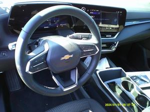 CHEVROLET EQUINOX AWD LT - 4