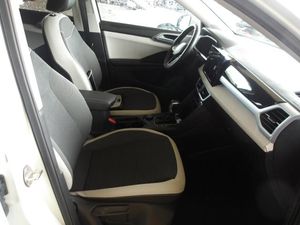 2025 Volkswagen TAOS SE 缩略图 28