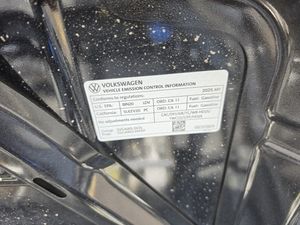 صورة 7 لـ 2025 Volkswagen TAOS SE