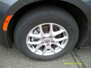 CHRYSLER VOYAGER LX - 10