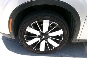 2025 Mitsubishi OUTLANDER SE thumbnail 11