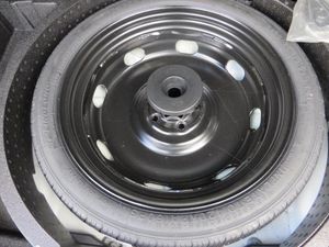 صورة 9 لـ 2025 Volkswagen TAOS SE