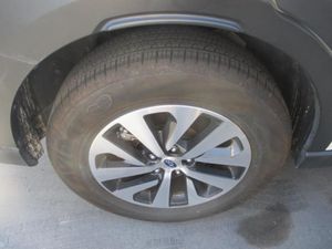 SUBARU OUTBACK PREMIUM - 10