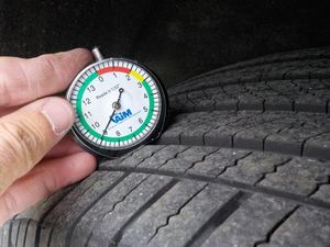 CHEVROLET TAHOE LT - 9