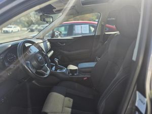 SUBARU OUTBACK PREMIUM - 3