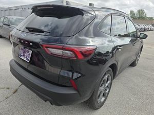 FORD ESCAPE ST-LINE - 2