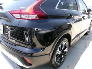 2025 Mitsubishi ECLIPSE CROSS SE 照片 2