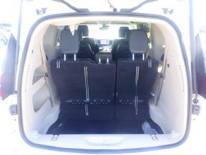 CHRYSLER PACIFICA TOURING L - 6