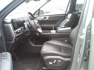 HYUNDAI SANTA FE LIMITED - 3