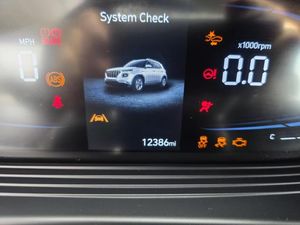 2025 Hyundai VENUE SE 照片 5
