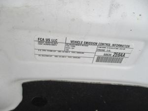 2024 Chrysler PACIFICA LIMITED — миниатюра 18