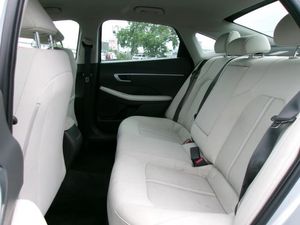 2025 Hyundai SONATA SEL 缩略图 15