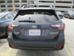 صورة 28 لـ 2025 Subaru OUTBACK PREMIUM