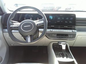 HYUNDAI KONA SEL - 4