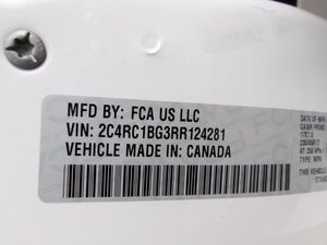 CHRYSLER PACIFICA TOURING L - 7