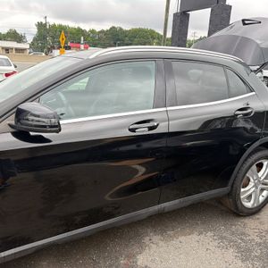 2017 Mercedes-BENZ GLA 缩略图 18