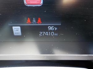 2025 KIA NIRO LX photo 5