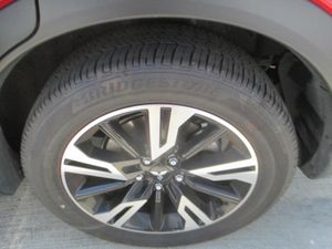صورة 10 لـ 2025 Mitsubishi ECLIPSE CROSS SE