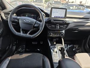 FORD ESCAPE ST-LINE - 4