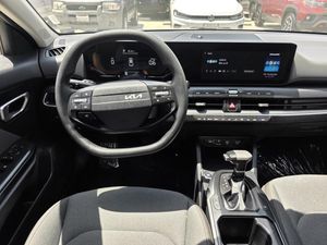 2025 KIA K4 LXS 照片 4