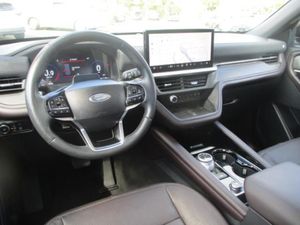 FORD EXPLORER PLATINUM - 4