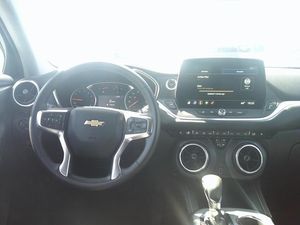 CHEVROLET BLAZER - 4